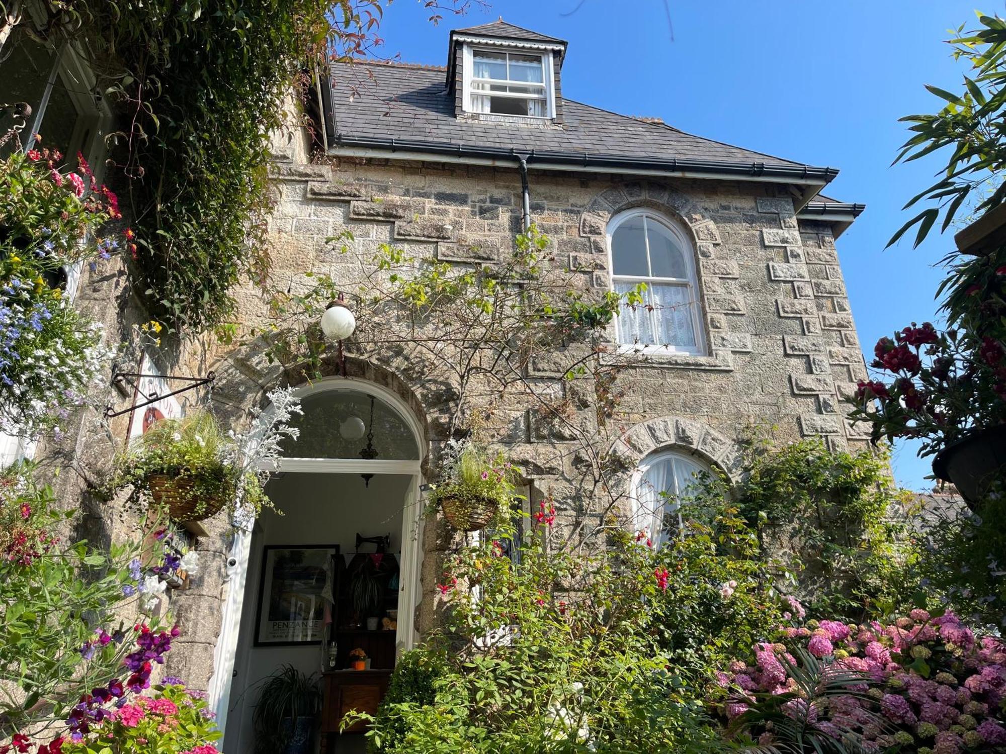 Estoril Bed & Breakfast Penzance Exterior photo