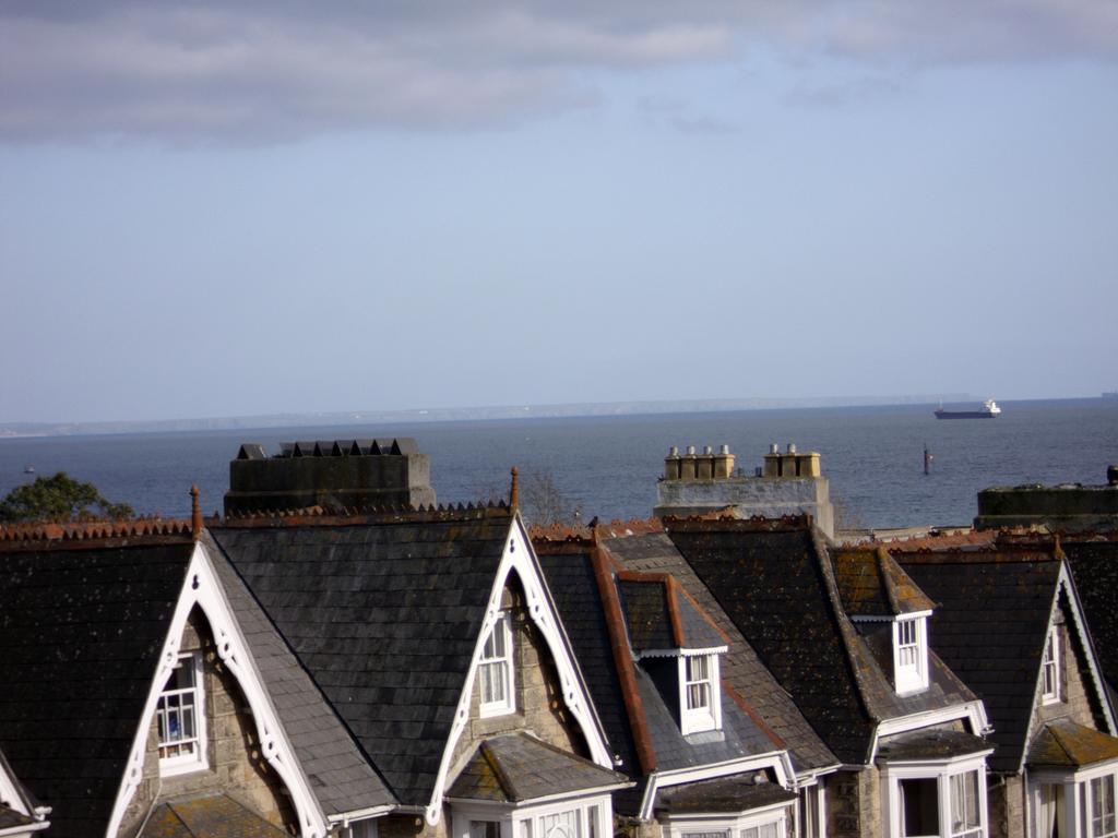 Estoril Bed & Breakfast Penzance Exterior photo