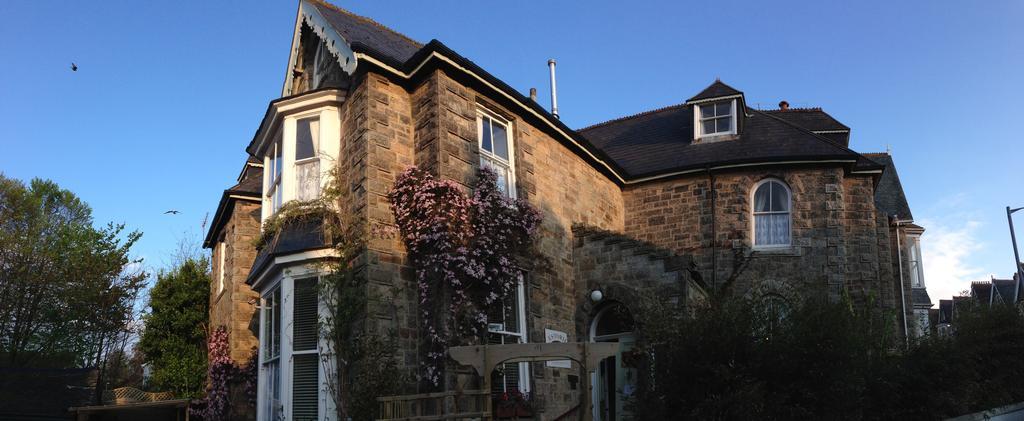 Estoril Bed & Breakfast Penzance Exterior photo